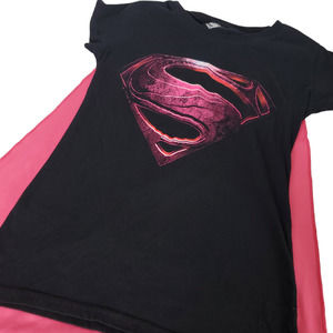 DC Juniors Girls Shirt Size Medium Supergirl Pink Cape Superhero